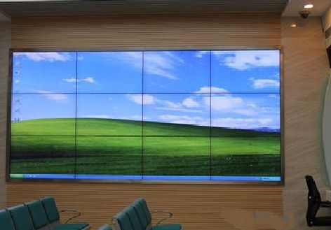 浮梁液晶拼接屏的另类用法。